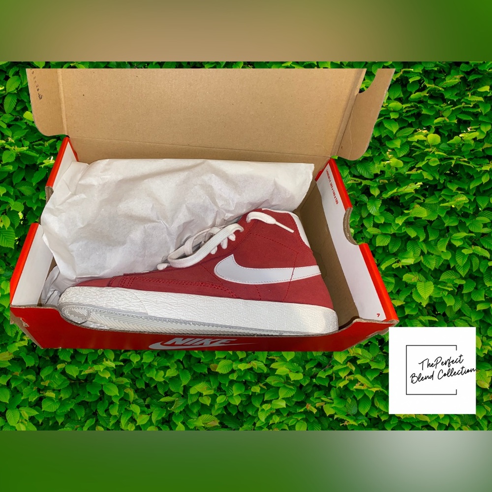 New Red & White Nike Blazers 5Y!!